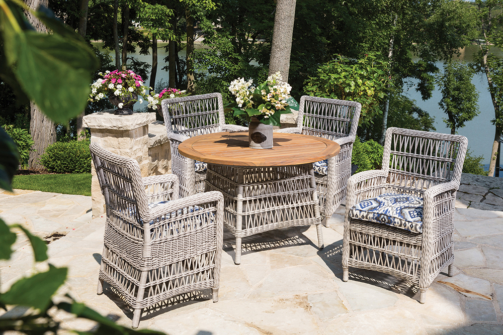 Mackinac High Back Swivel Glider Lounge Chair The Outdoor Living Store